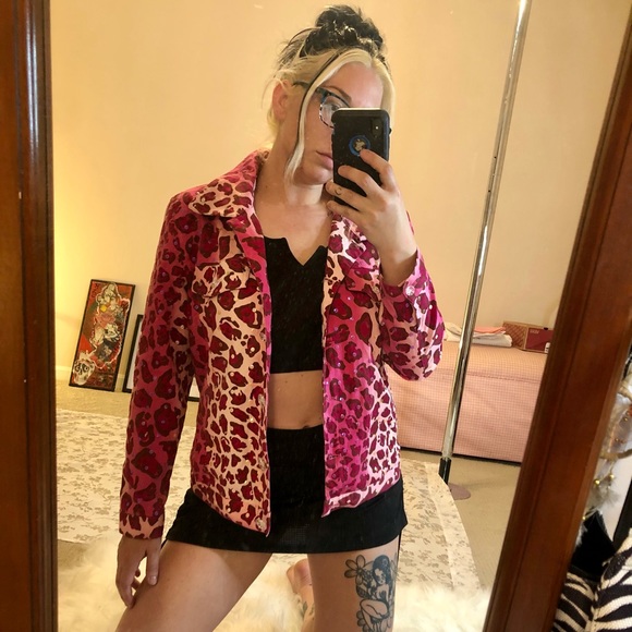 💜SOLD💜 Y2k pink cheetah print button up blazer - Picture 7 of 7